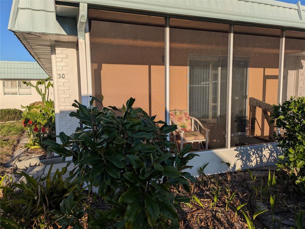 Photo of 1801 Bedford Lane #30, Sun City Center, FL 33573 (MLS # TB8488933)