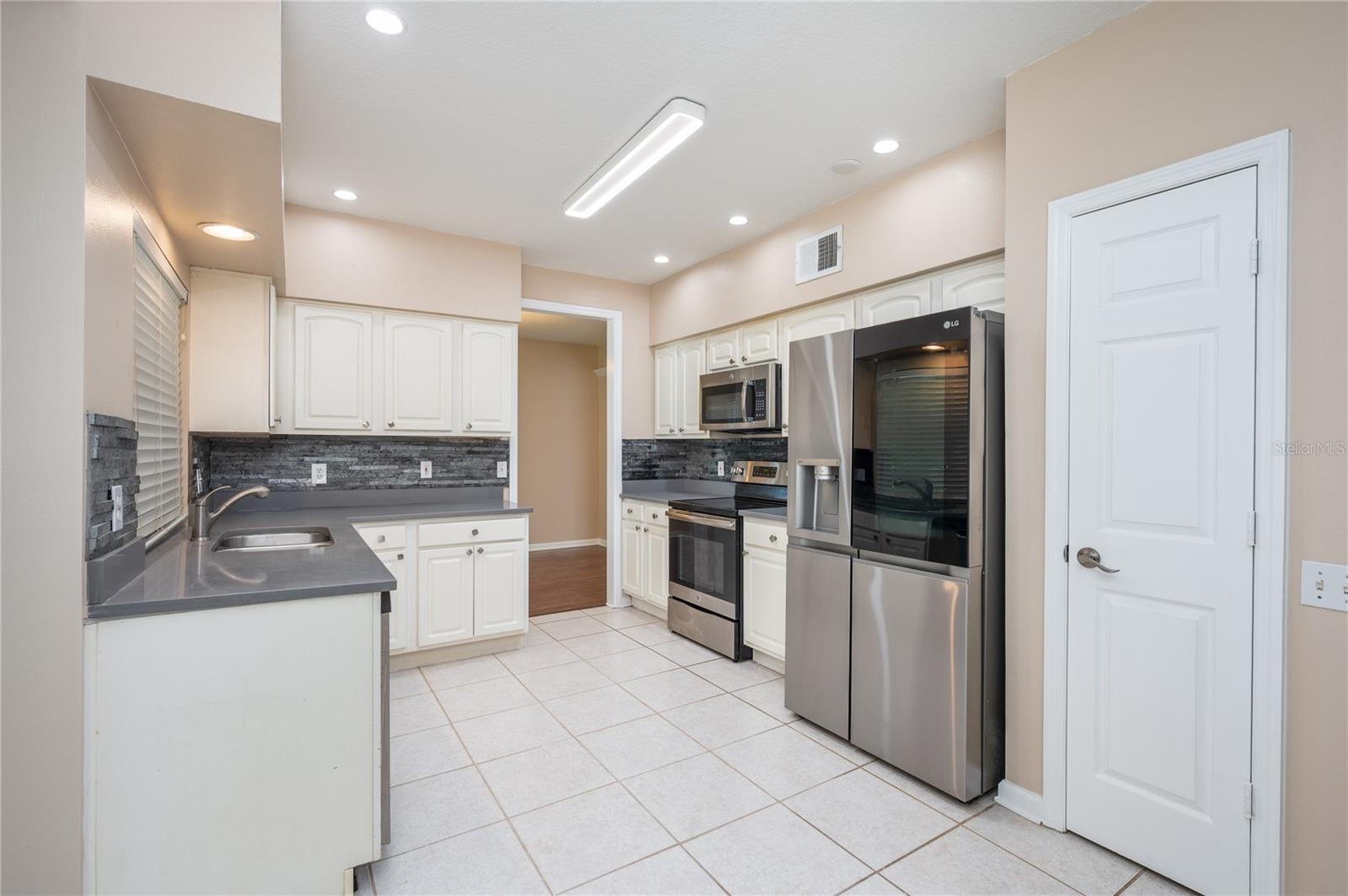 HUNTINGTON POINTE PH 1 REP - Residential