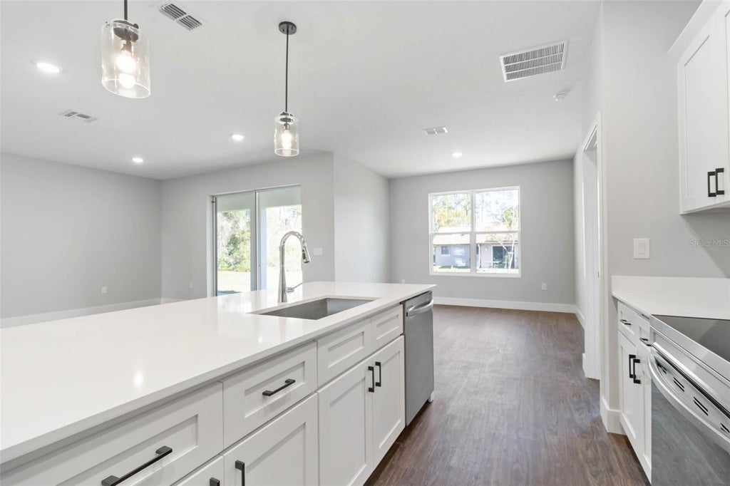 Photo of 16674 SW 30th Terrace Road, Ocala, FL 34476 (MLS # OM733681)