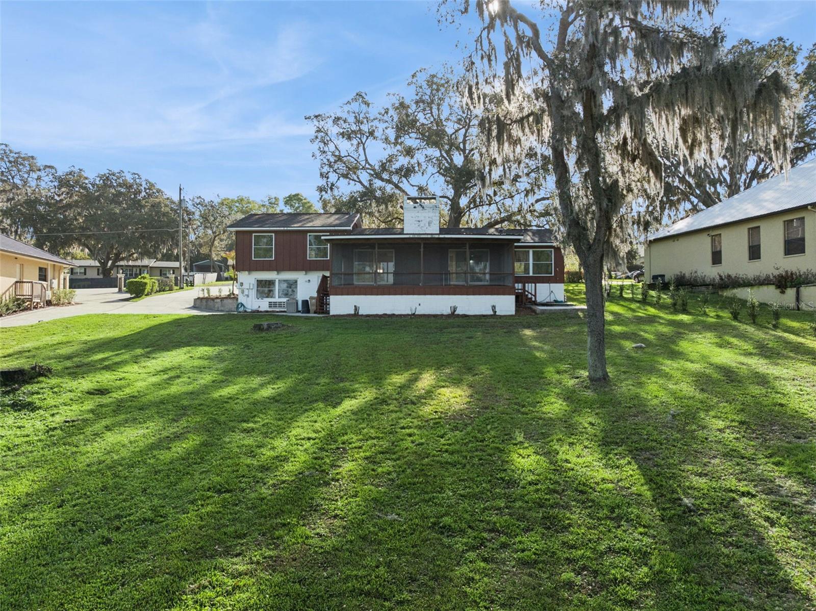 EL BONITO - Residential