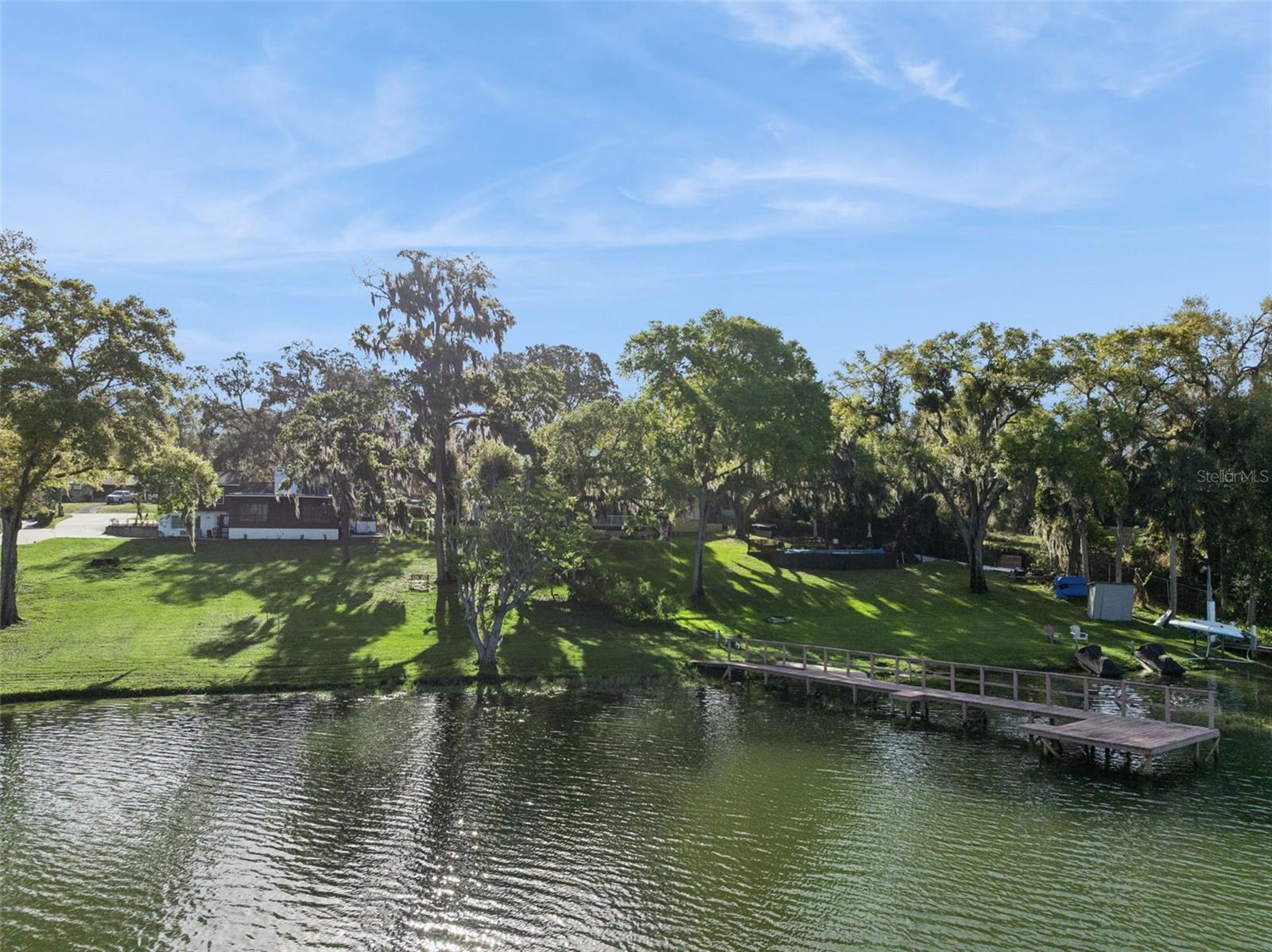 EL BONITO - Residential