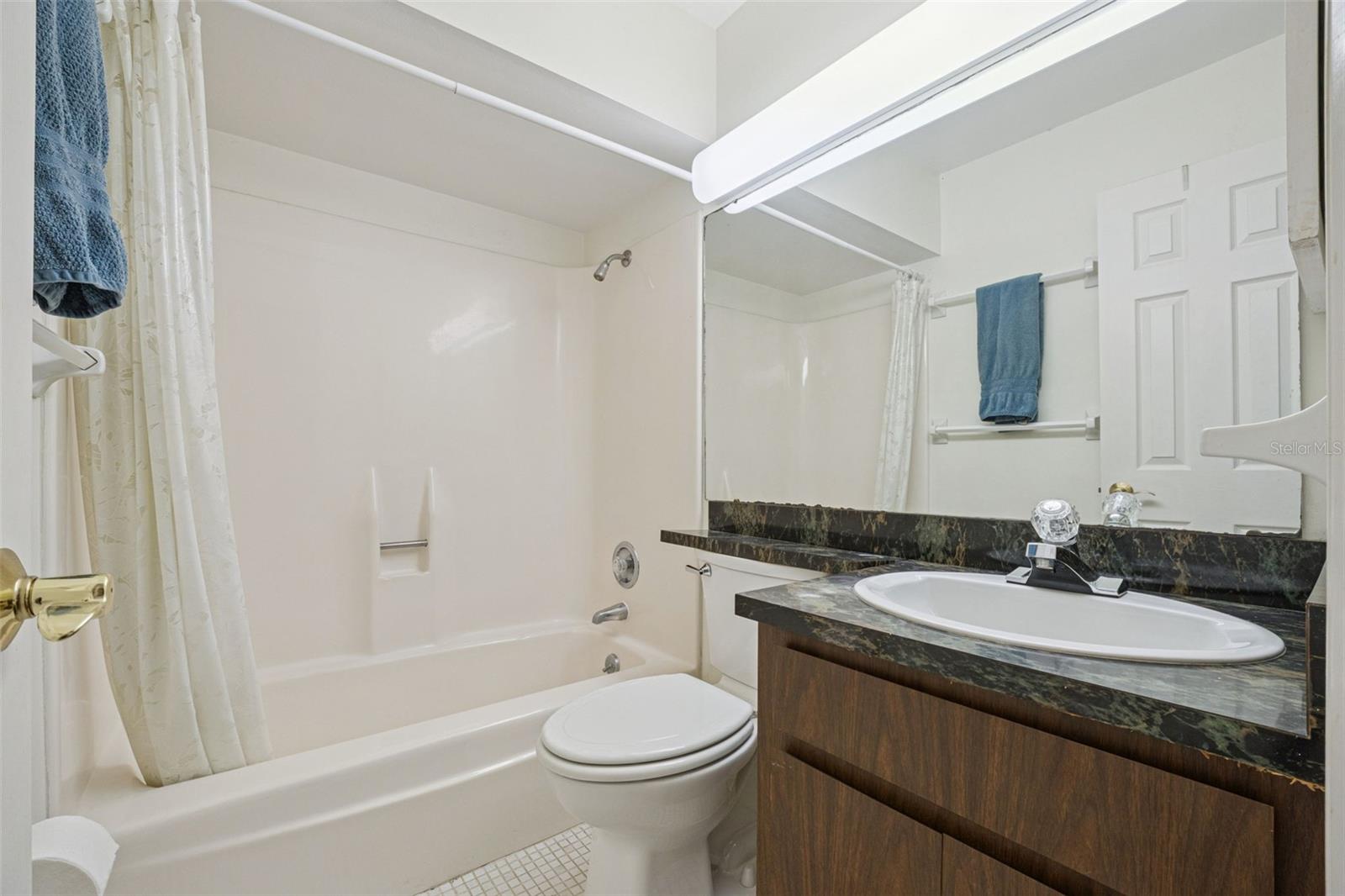 EL BONITO - Residential