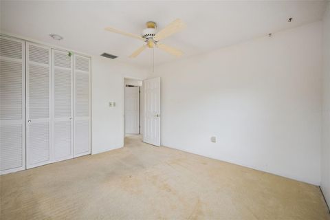 Tiny photo for 2874 E Crooked Lake Drive, Eustis, FL 32726 (MLS # G5110136)