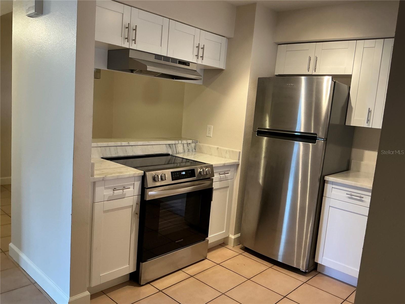 3002 W CLEVELAND STREET B4