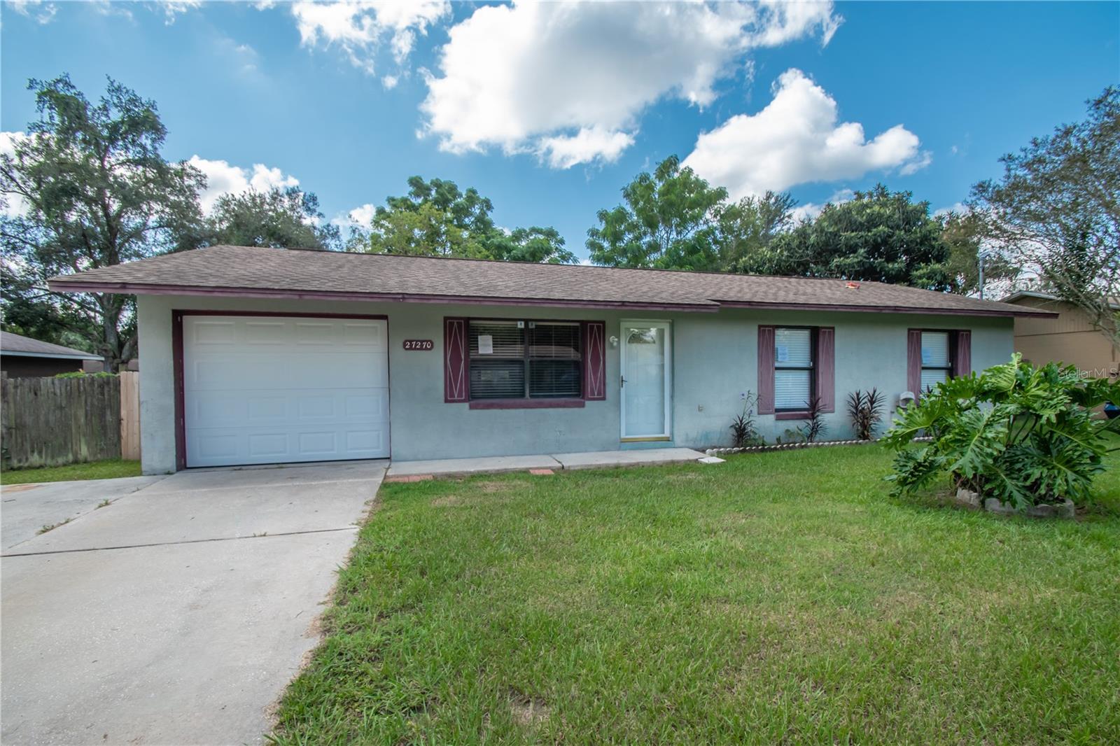 HILL N DALE - Residential Lease