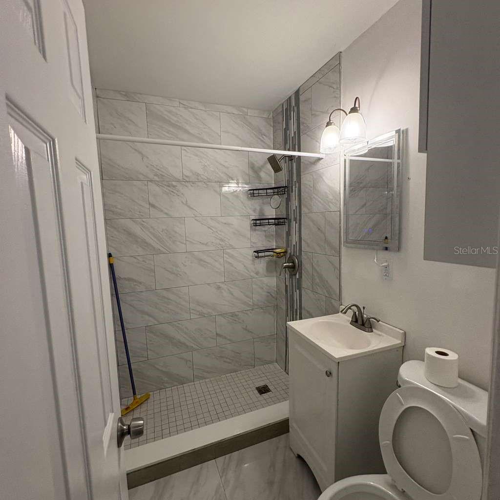 GREENVILLE MANOR - Residential