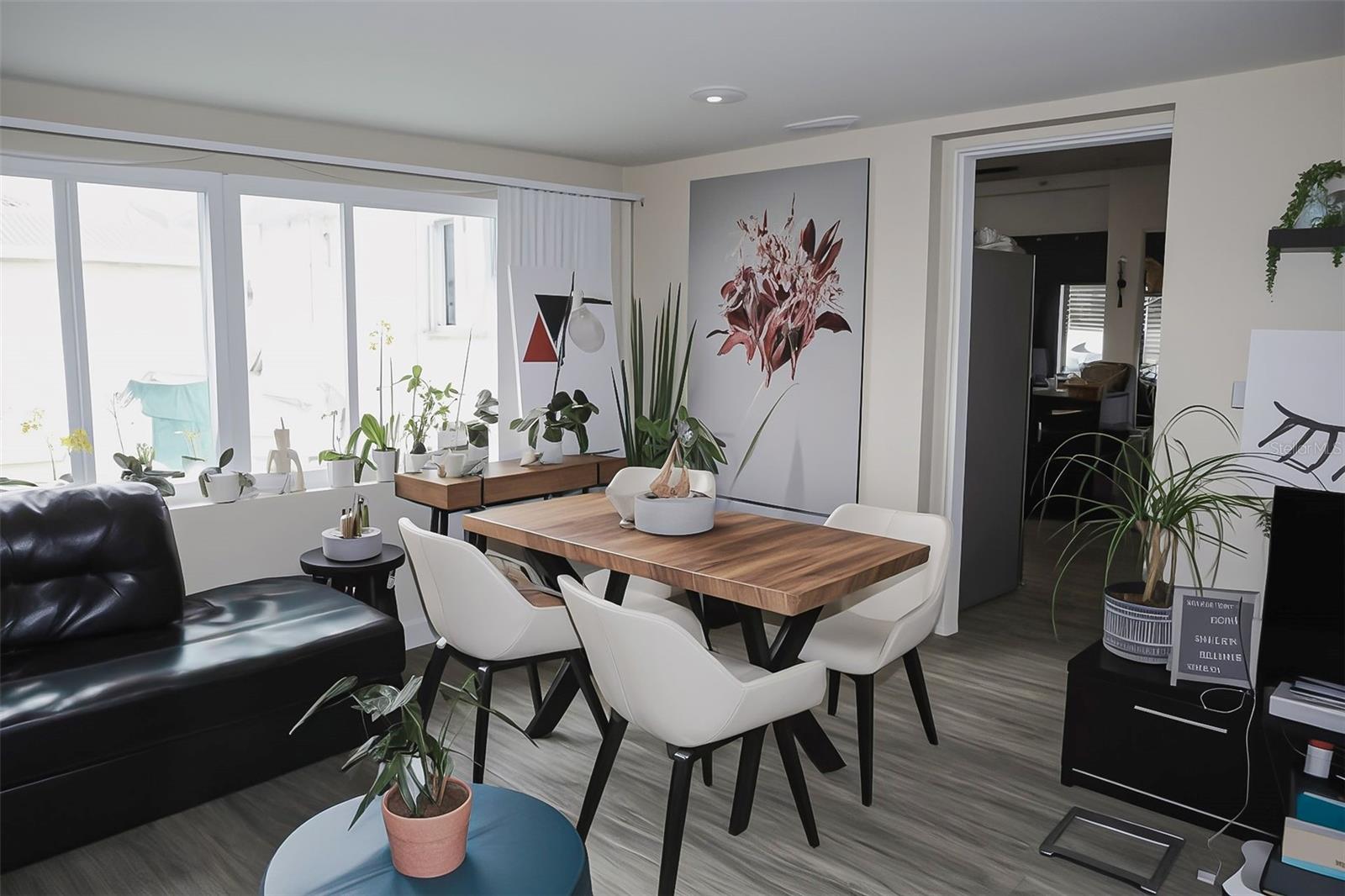 GREENVILLE MANOR - Residential