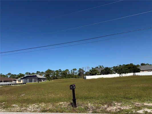 23 NW 33RD TER # 40, CAPE CORAL, FL 33993 - Image 5012483e4e439fe1e5b9ed4e14865d50/1738051966