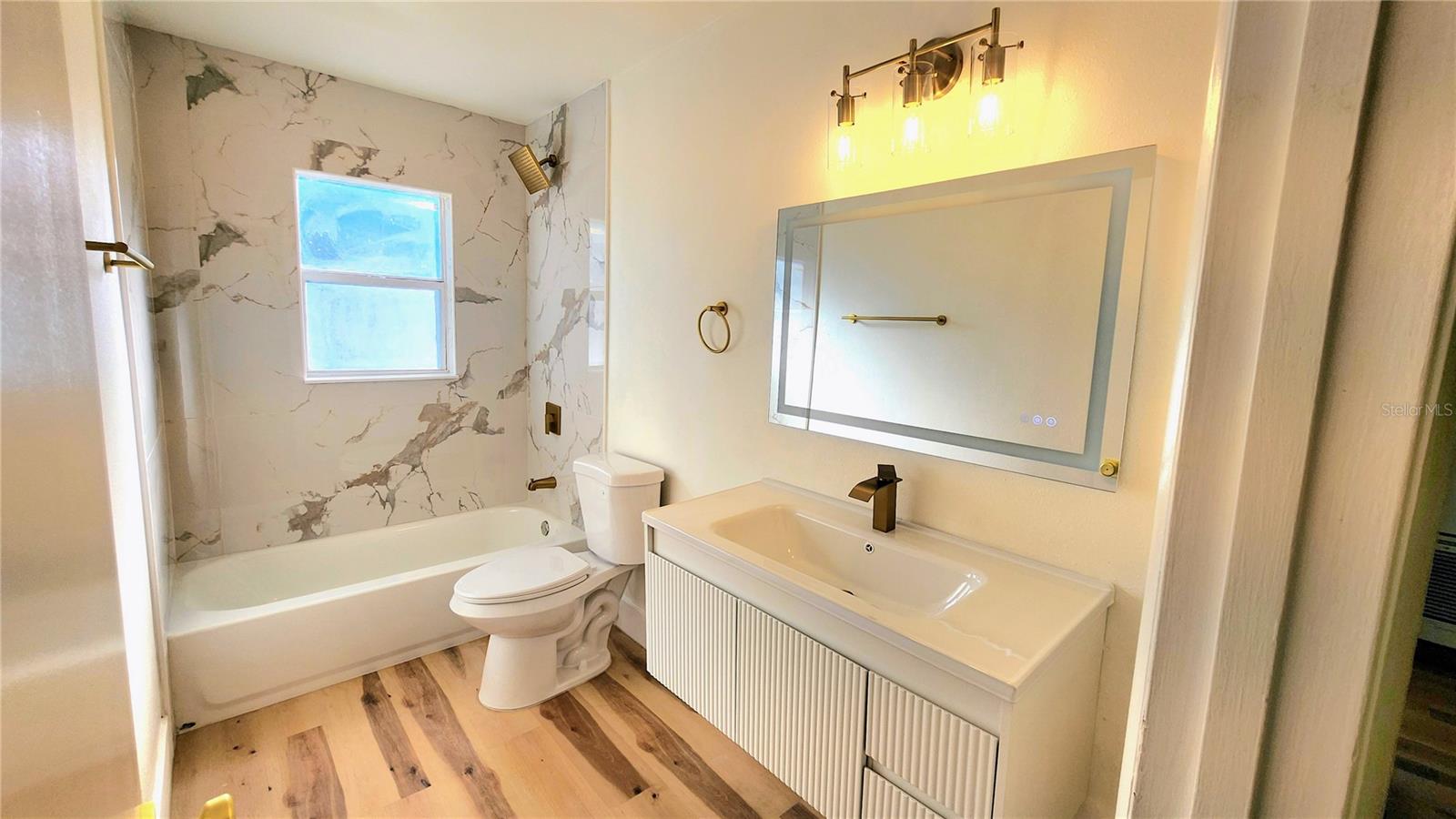 FOX BRIAR - Residential