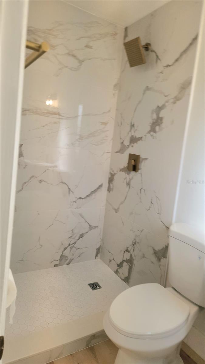 FOX BRIAR - Residential