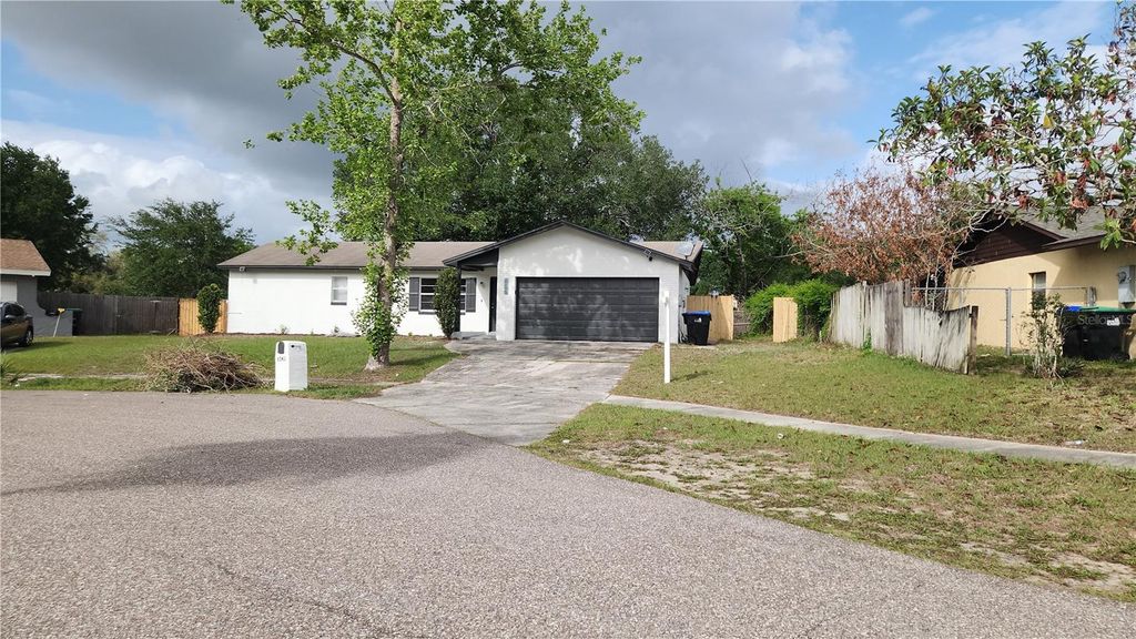 Photo of 6245 Fox Hunt Trail, Orlando, FL 32808 (MLS # S5148140)
