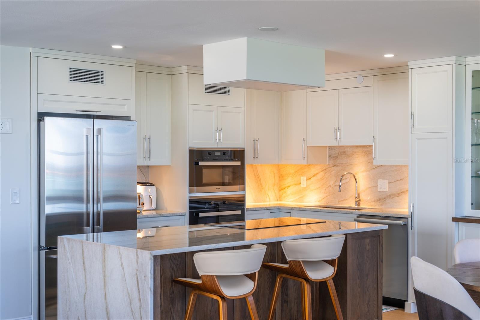 EMBASSY HOUSE - Residential Lease