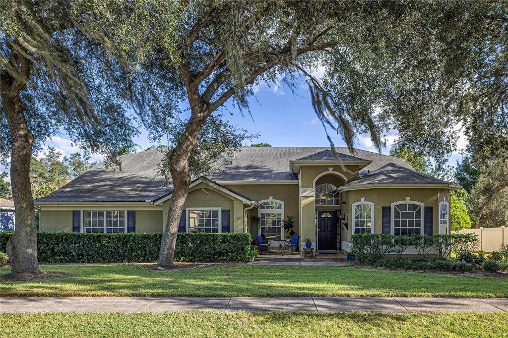 Photo of 6897 Sylvan Woods Drive, Sanford, FL 32771 (MLS # O6453317)