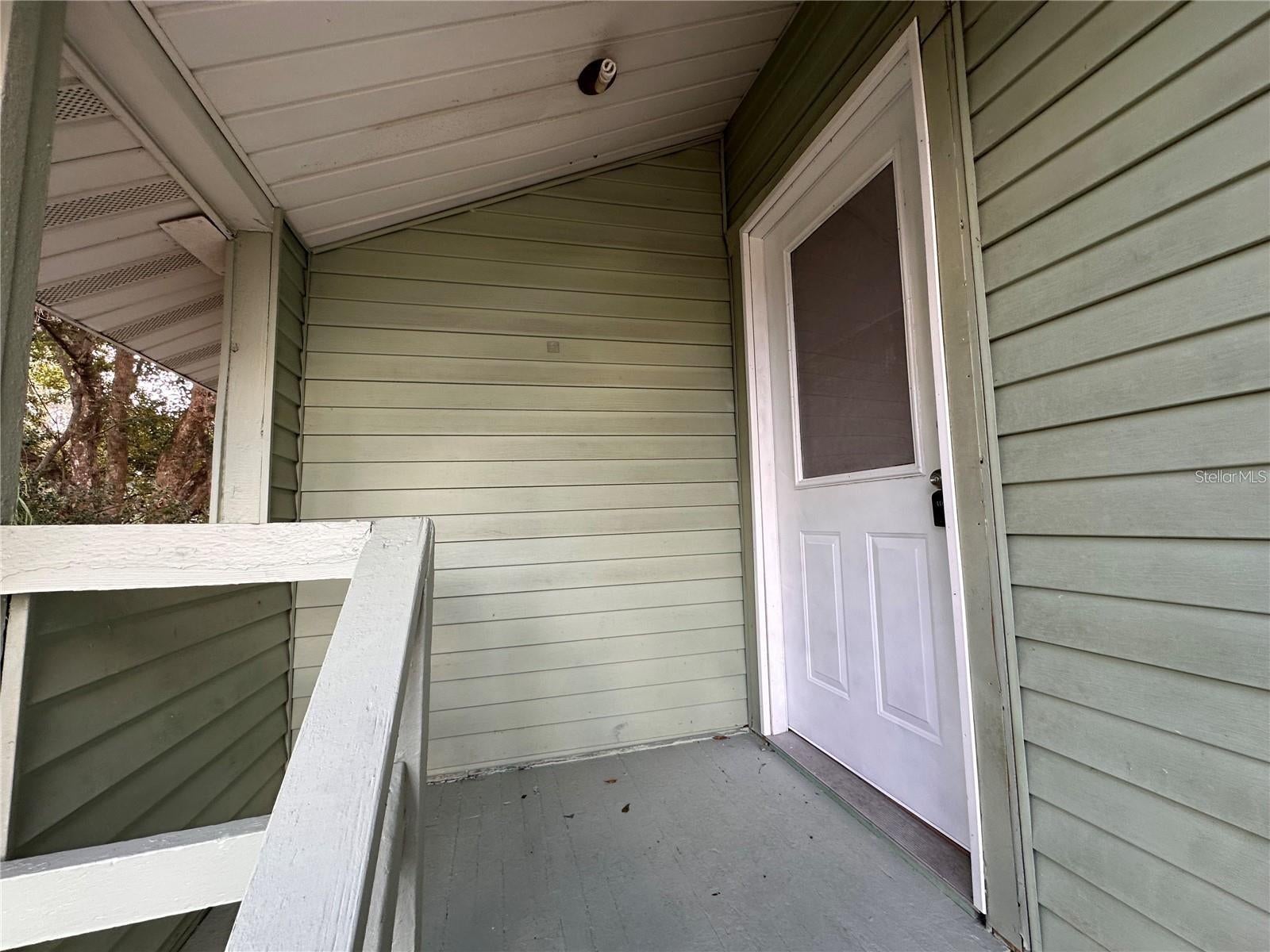 1025 E MAIN STREET