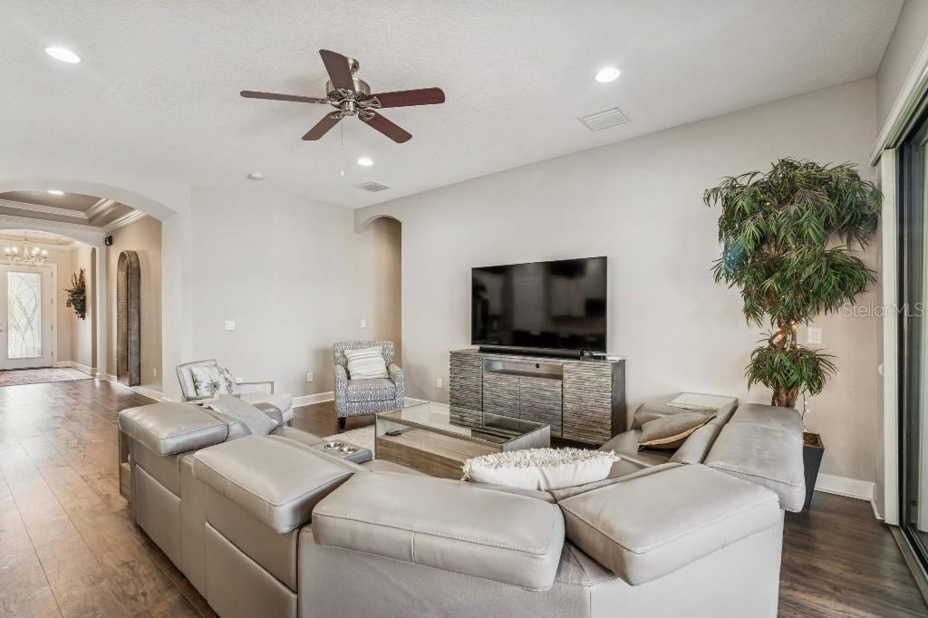 ESPLANADE/STARKEY RANCH PH 1 - Residential