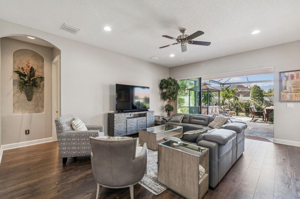 ESPLANADE/STARKEY RANCH PH 1 - Residential