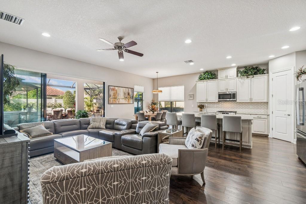 ESPLANADE/STARKEY RANCH PH 1 - Residential