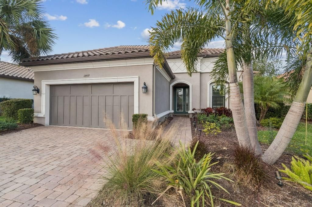 Photo of 11477 Bitola Drive, Odessa, FL 33556 (MLS # TB8465539)