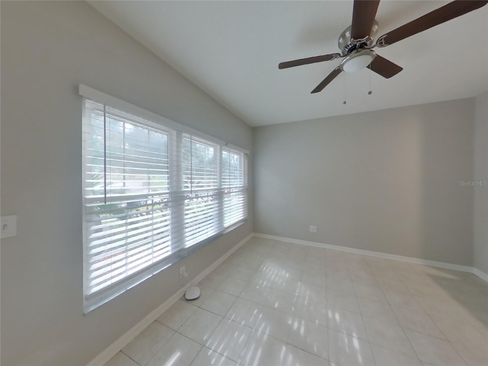 DEER PARK - Residential Lease