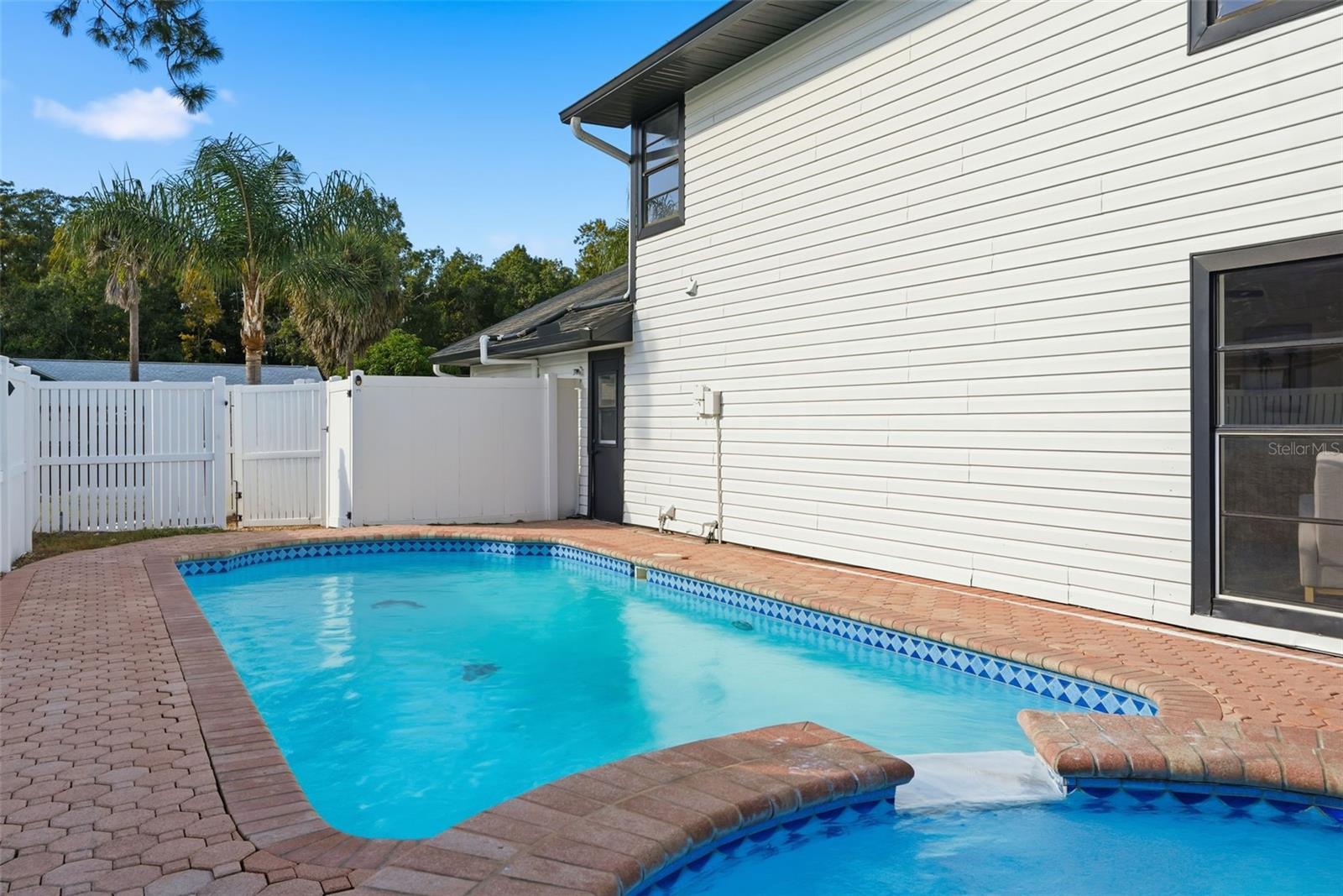 COUNTRY PLACE UNIT VI - Residential