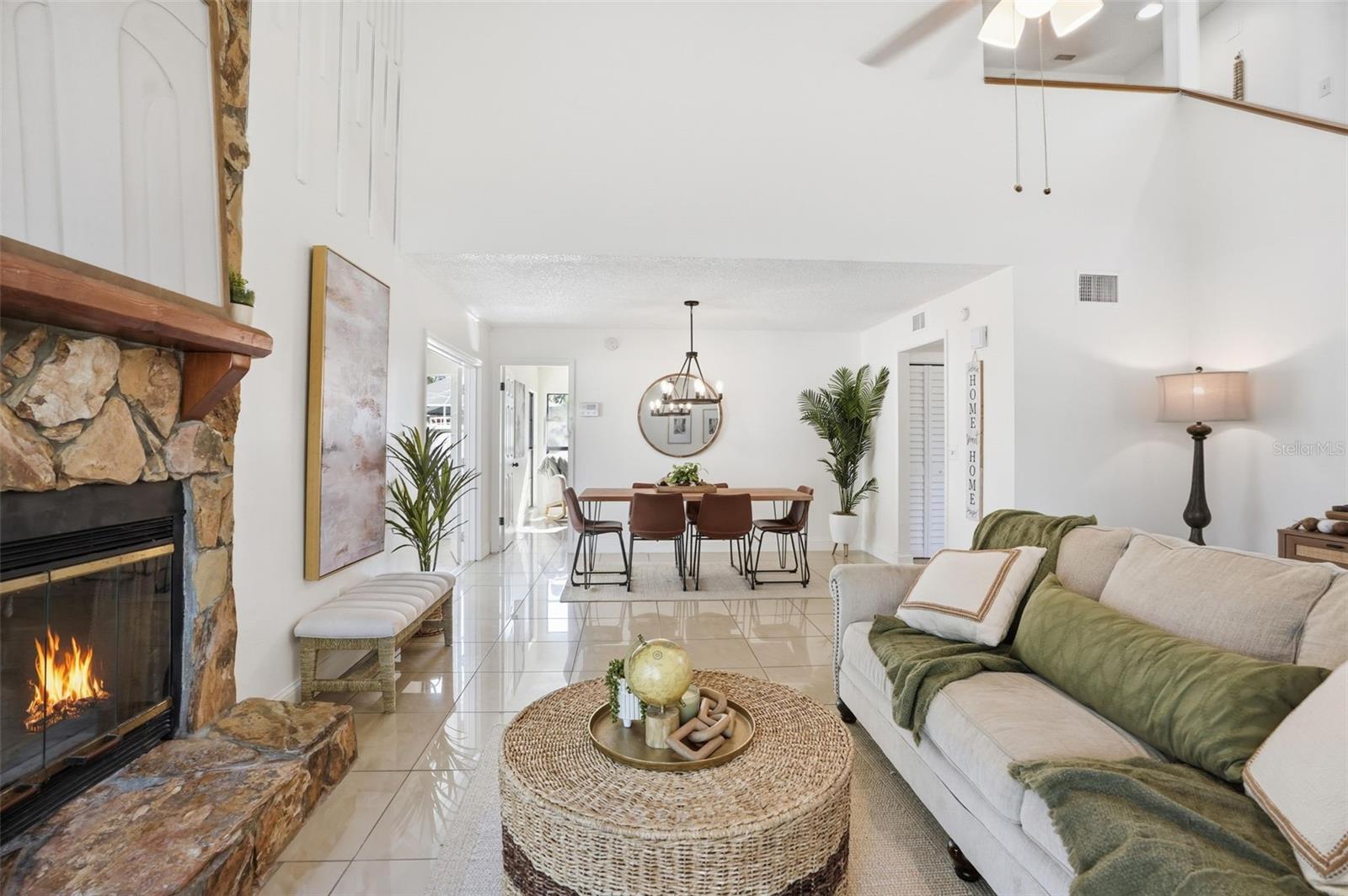 COUNTRY PLACE UNIT VI - Residential