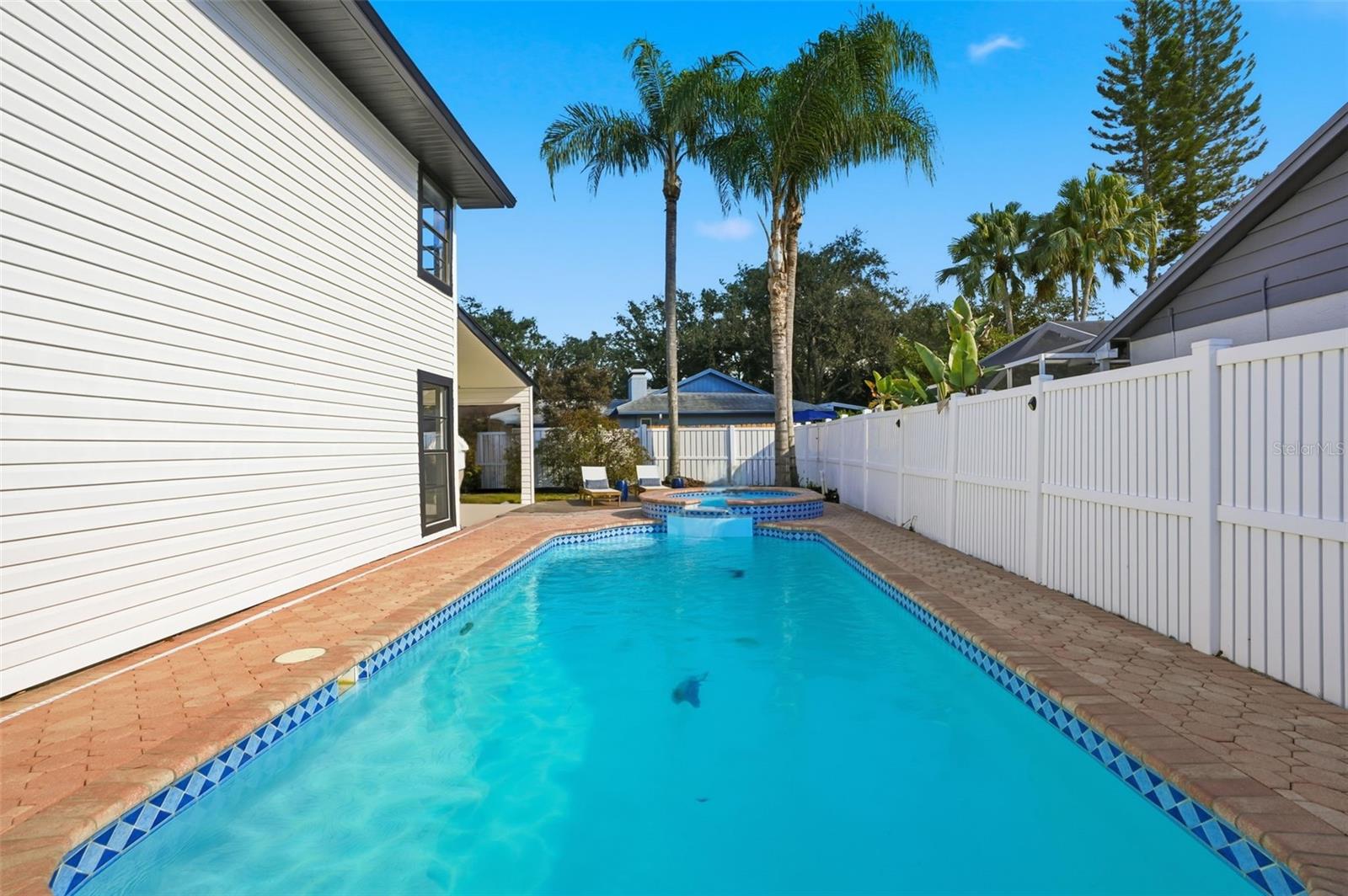 COUNTRY PLACE UNIT VI - Residential