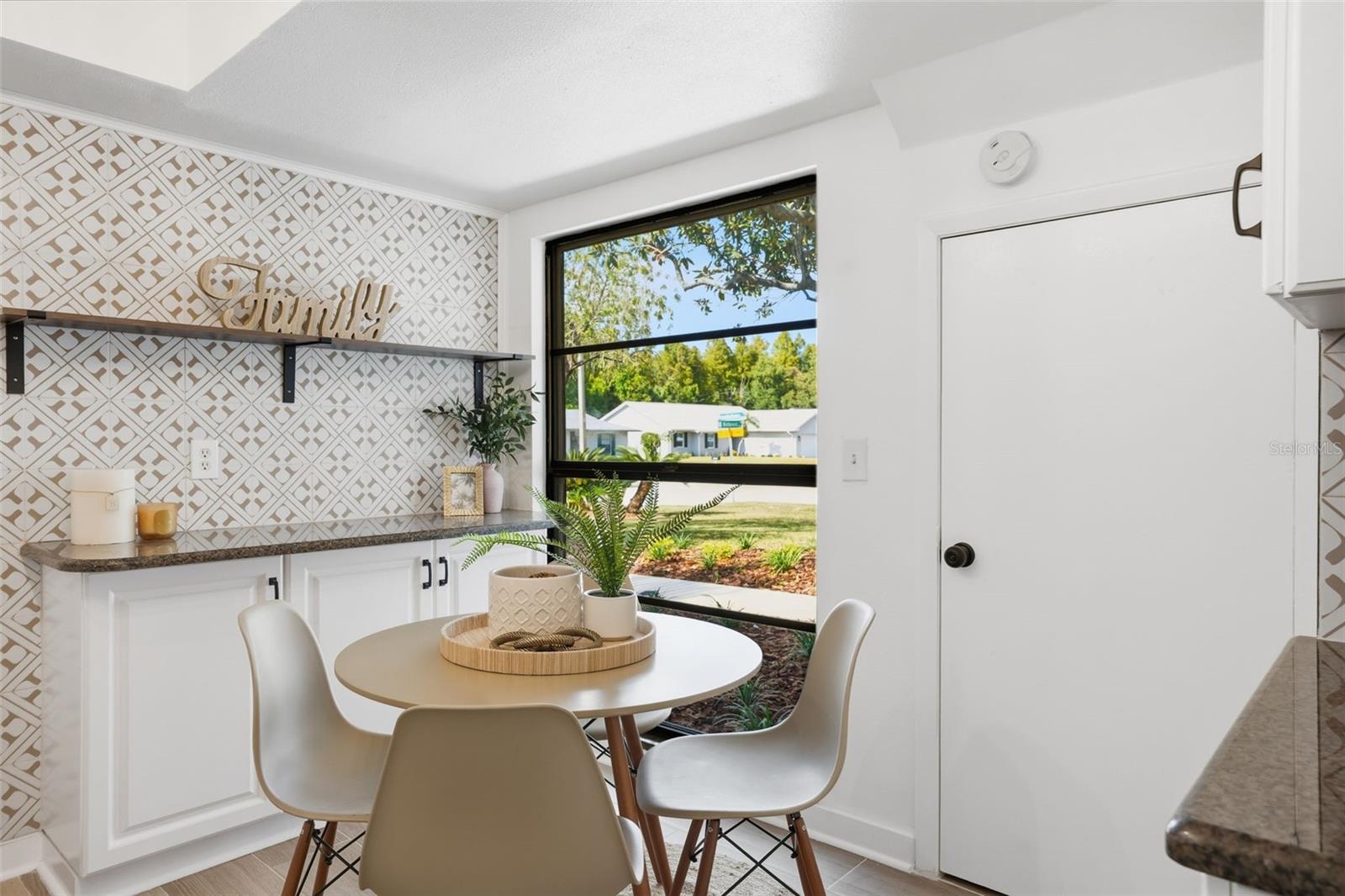 COUNTRY PLACE UNIT VI - Residential