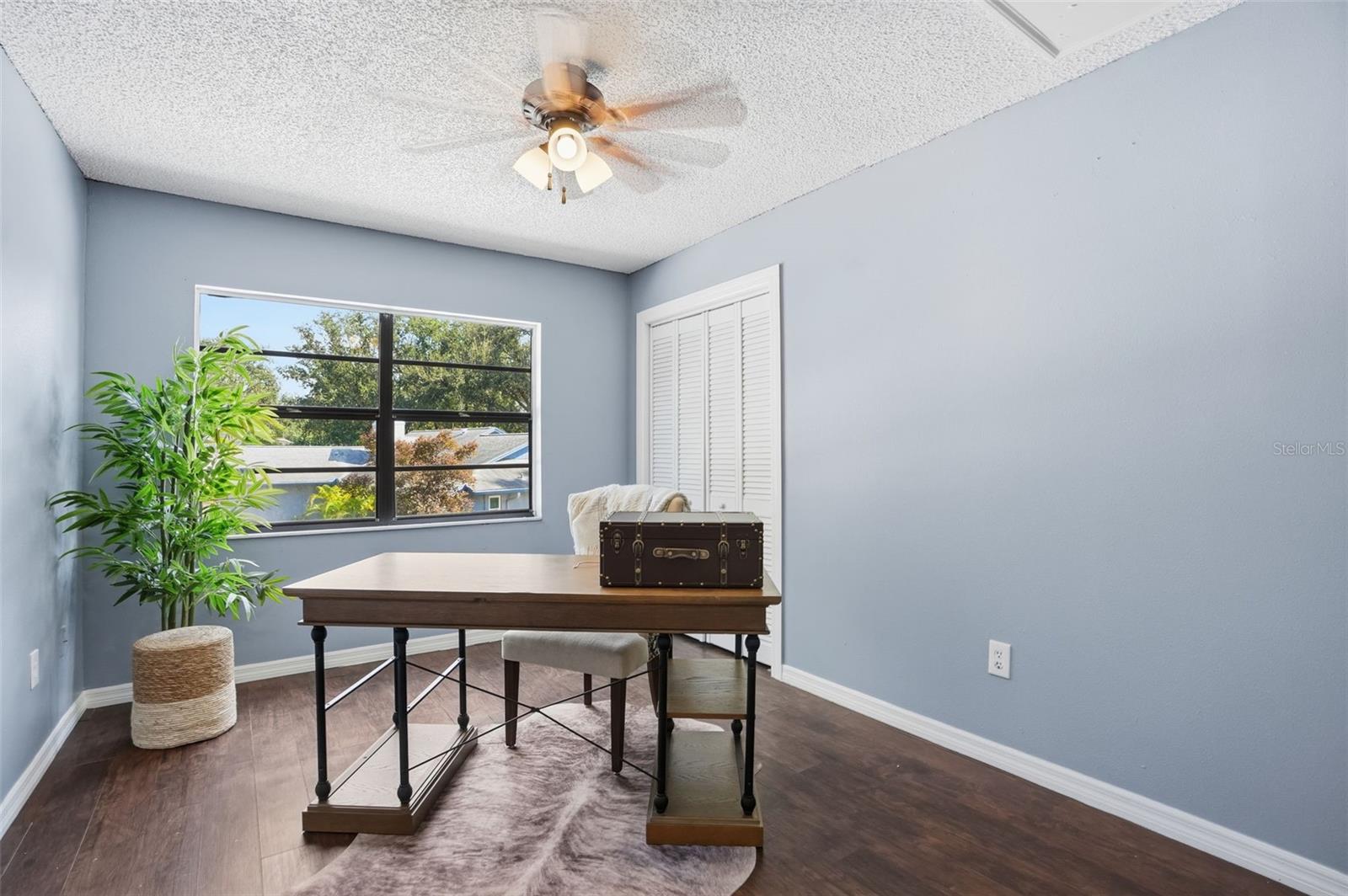 COUNTRY PLACE UNIT VI - Residential