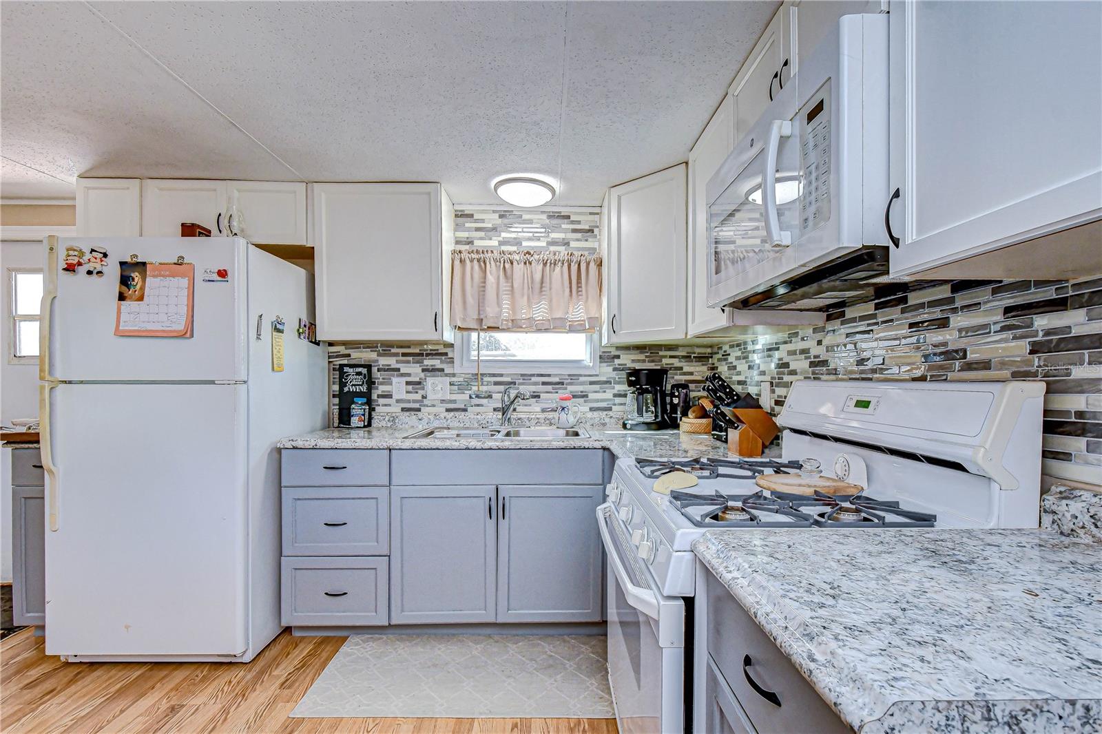 ZEPHYRHILLS COLONY CO - Residential