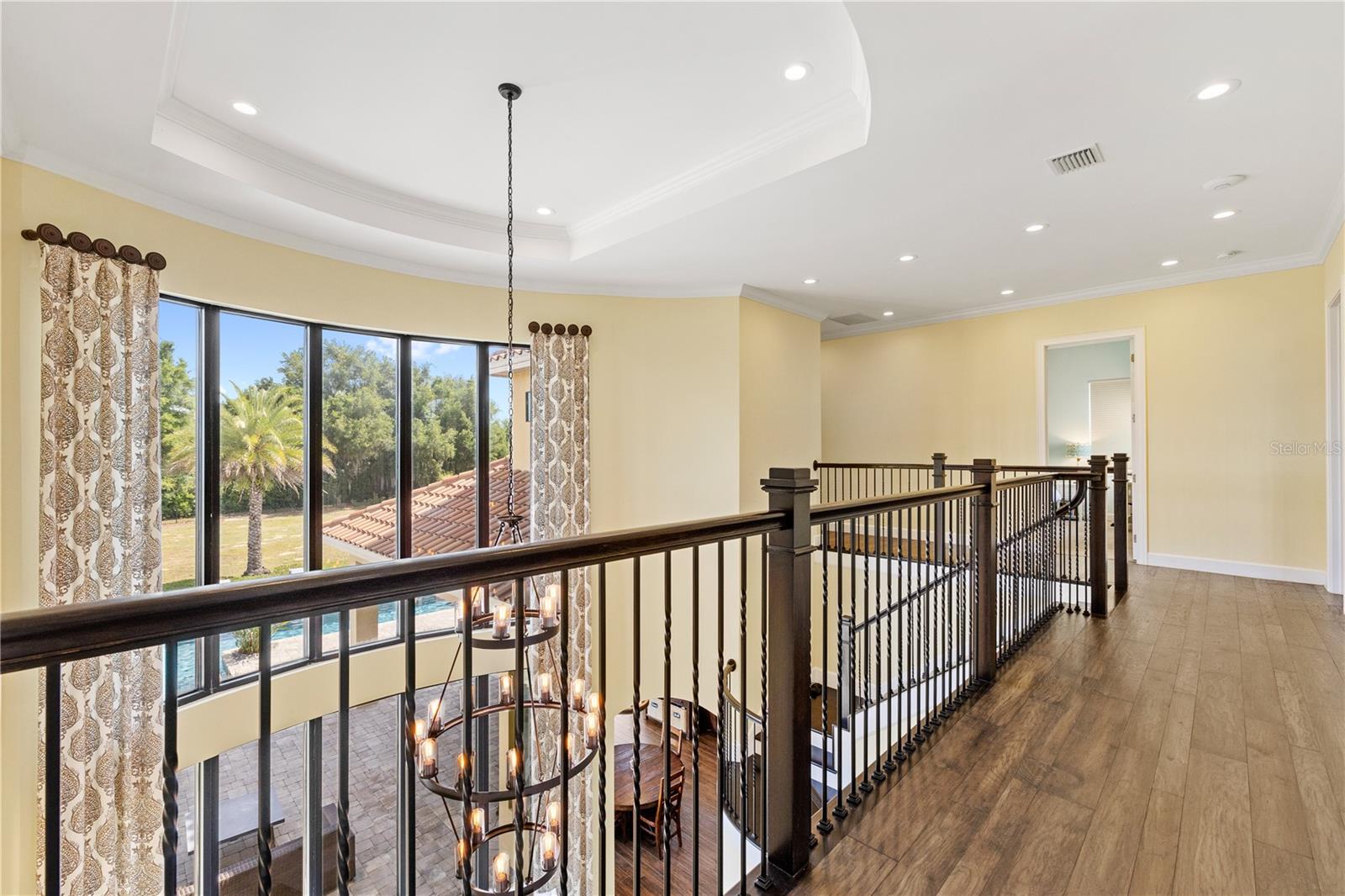 HEATHROW COUNTRY ESTATE - Residential
