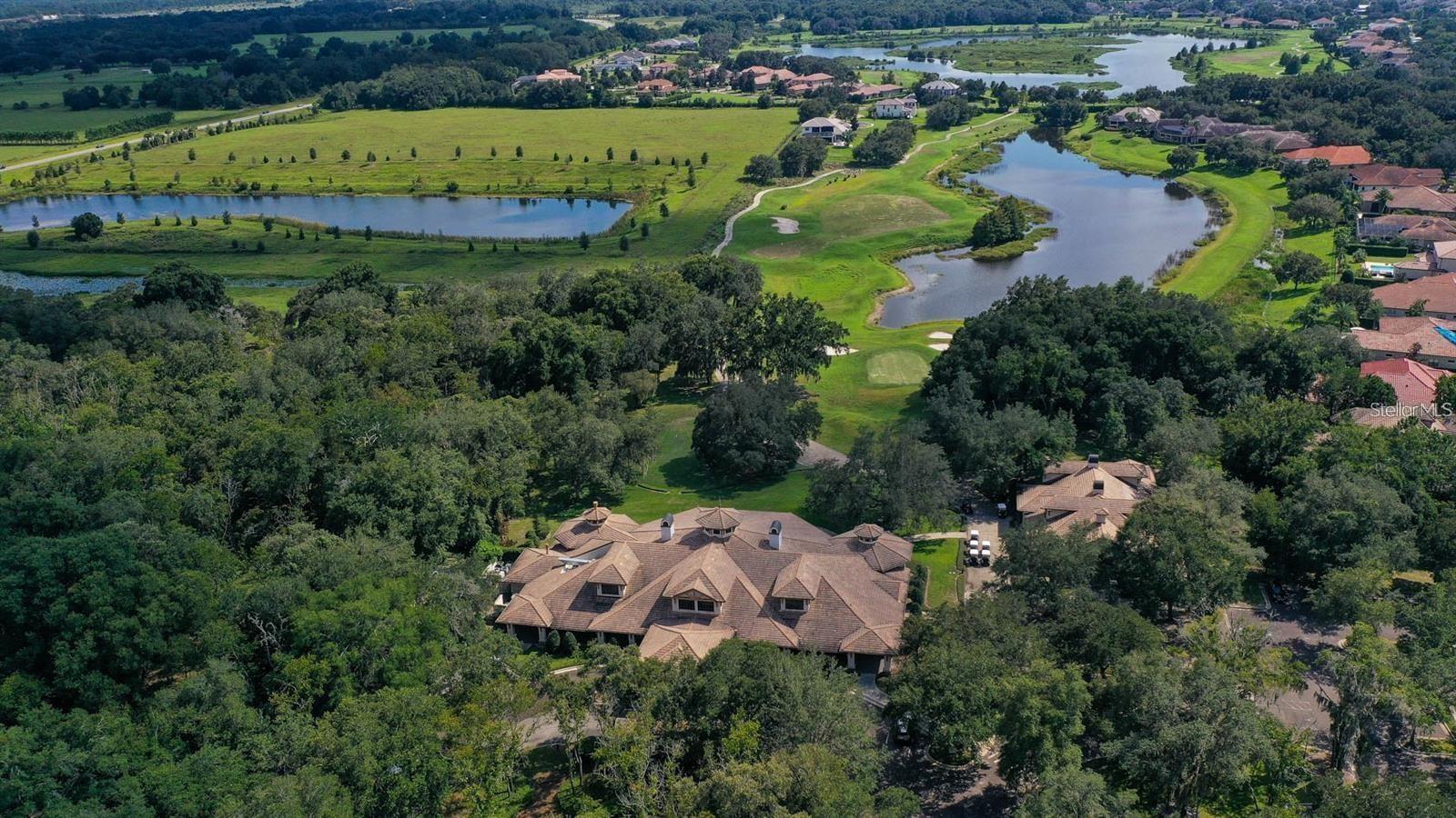 HEATHROW COUNTRY ESTATE - Residential