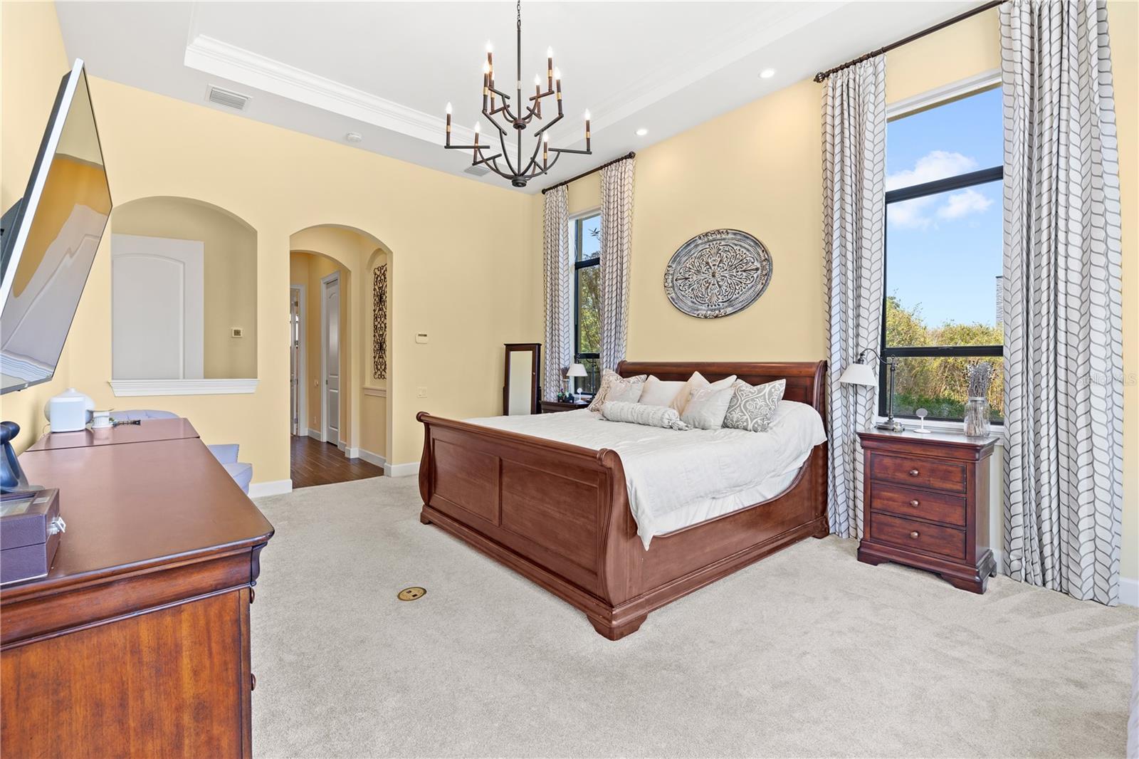 HEATHROW COUNTRY ESTATE - Residential
