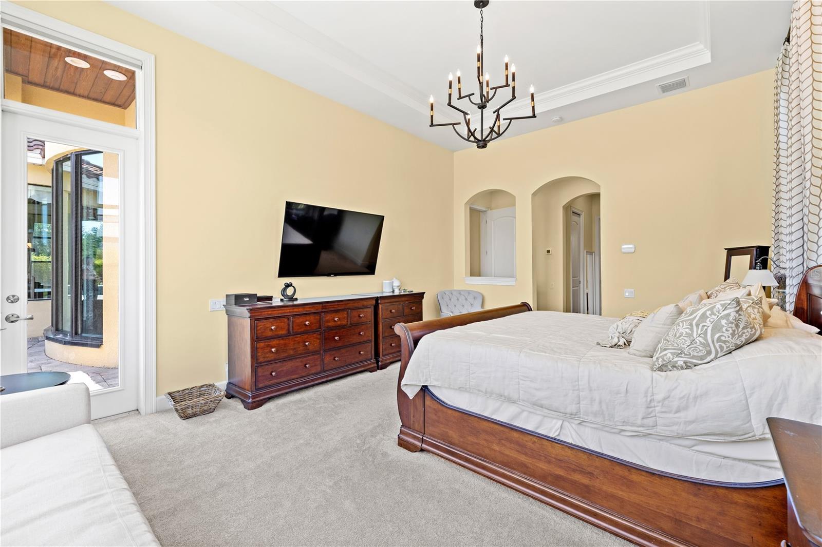 HEATHROW COUNTRY ESTATE - Residential