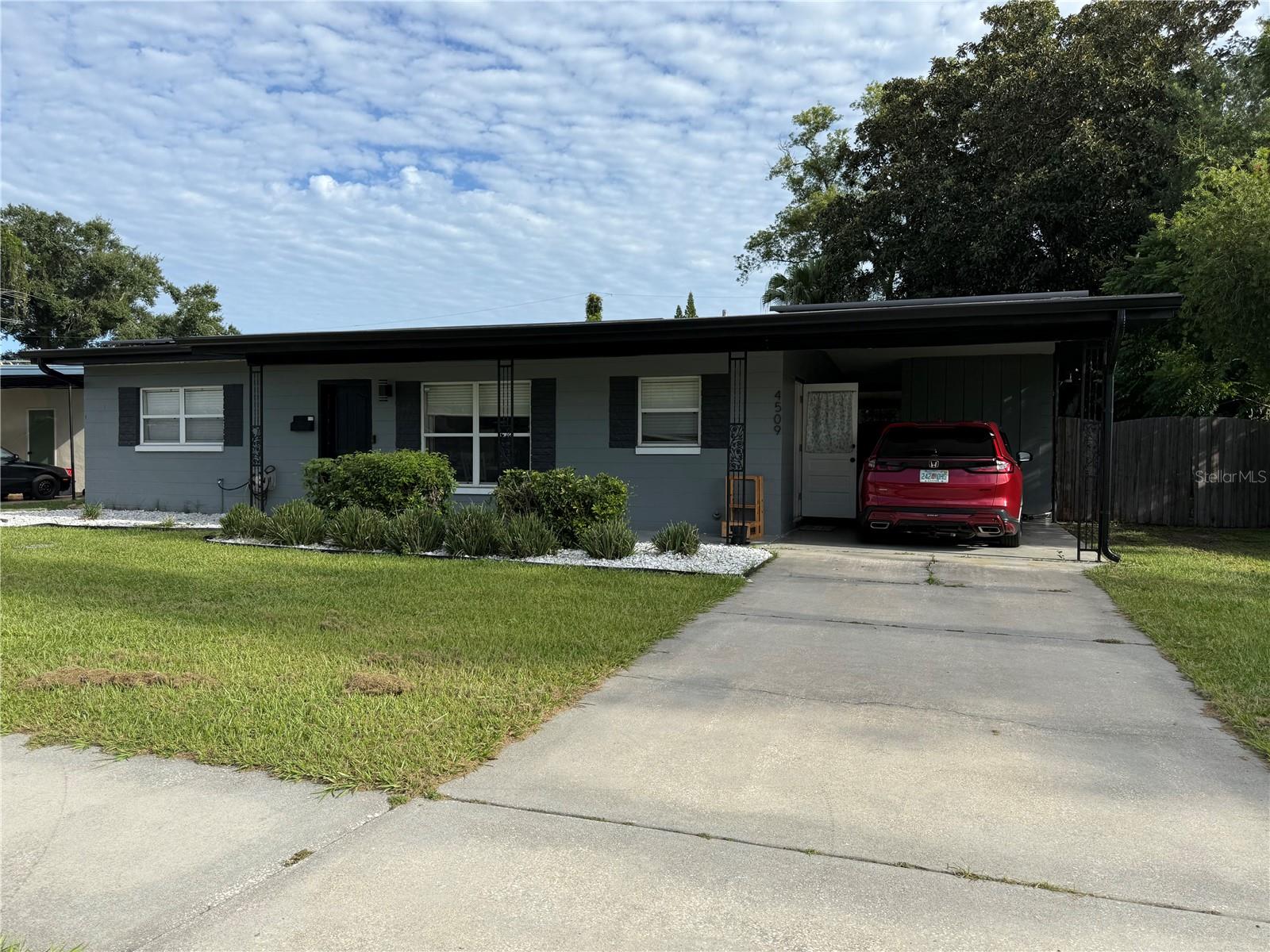 Beautifully updated 3-bedroom, 2-bath home, move-in ready and well maintained. Renovated kitchen with wood cabinets, stylish backsplash, and granite countertops. Bathrooms, flooring, and paint have all been updated throughout the home, inside and out.
Newer roof, A/C, and windows. Features a separate dining area, laundry room, and French doors leading to a large, private backyard with a covered brick patio — perfect for outdoor gatherings.
Lot is just under 1/4 acre. No HOA. A must-see!