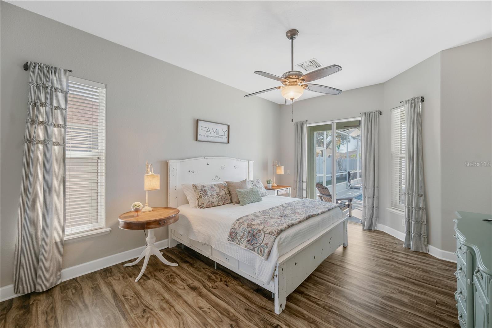 RUBY LAKE PH 04 - Residential