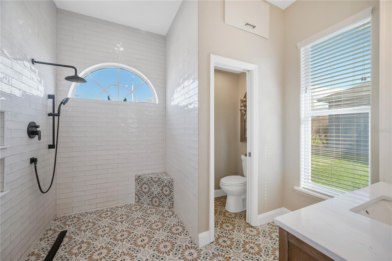 RUBY LAKE PH 04 - Residential