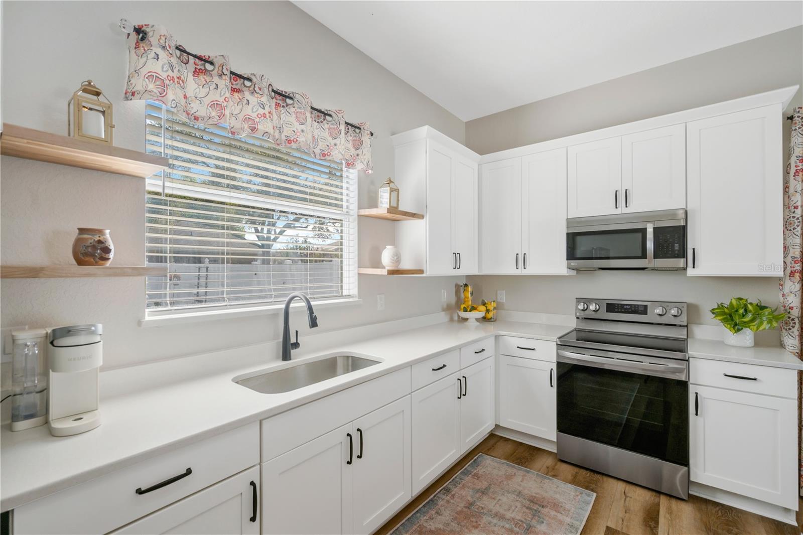 RUBY LAKE PH 04 - Residential