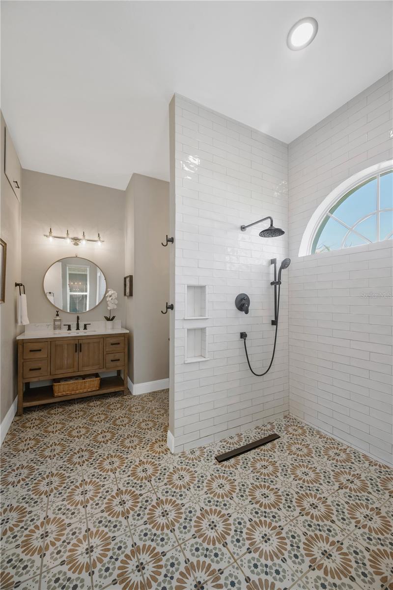 RUBY LAKE PH 04 - Residential