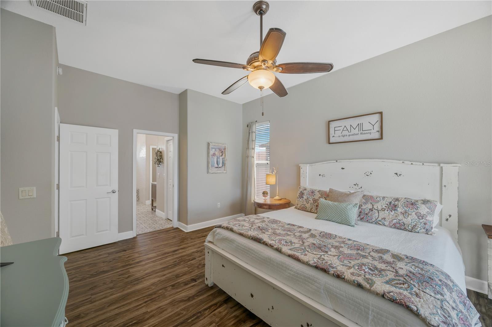 RUBY LAKE PH 04 - Residential