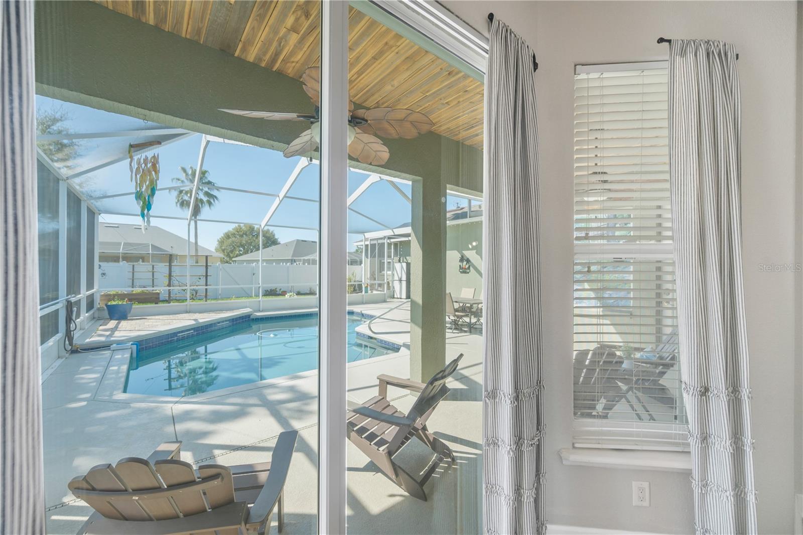 RUBY LAKE PH 04 - Residential