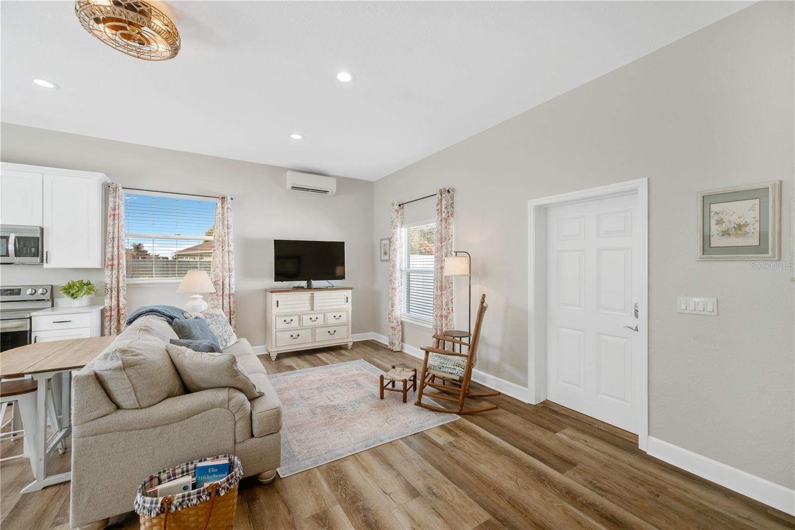 RUBY LAKE PH 04 - Residential