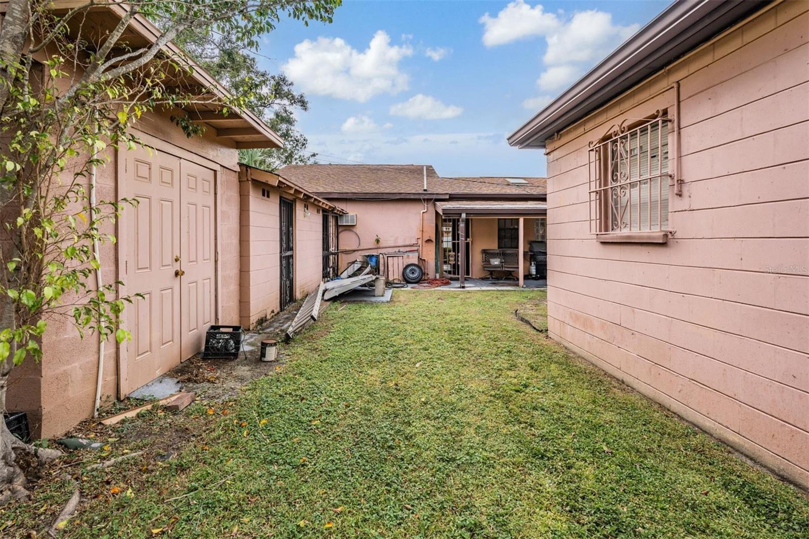 VILLA ST LOUIS - Residential