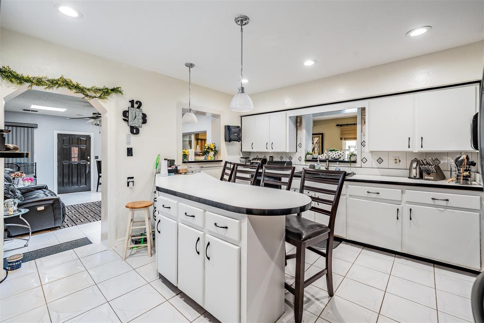 VILLA ST LOUIS - Residential