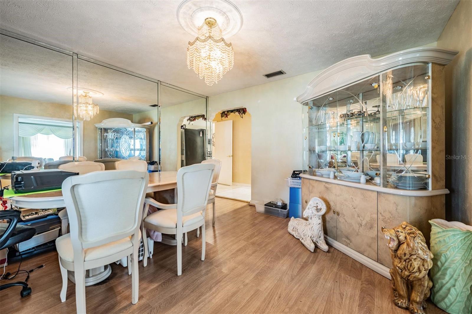 VILLA ST LOUIS - Residential