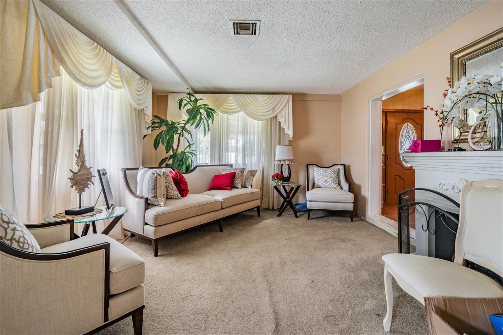 VILLA ST LOUIS - Residential