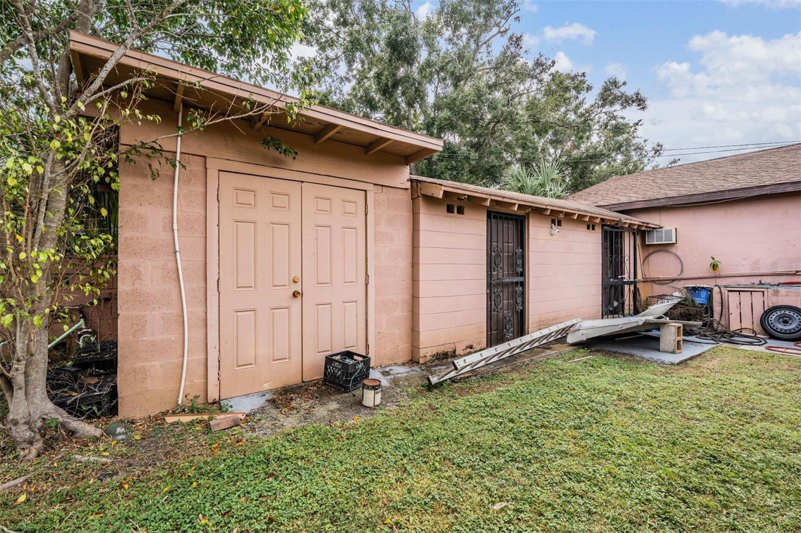VILLA ST LOUIS - Residential