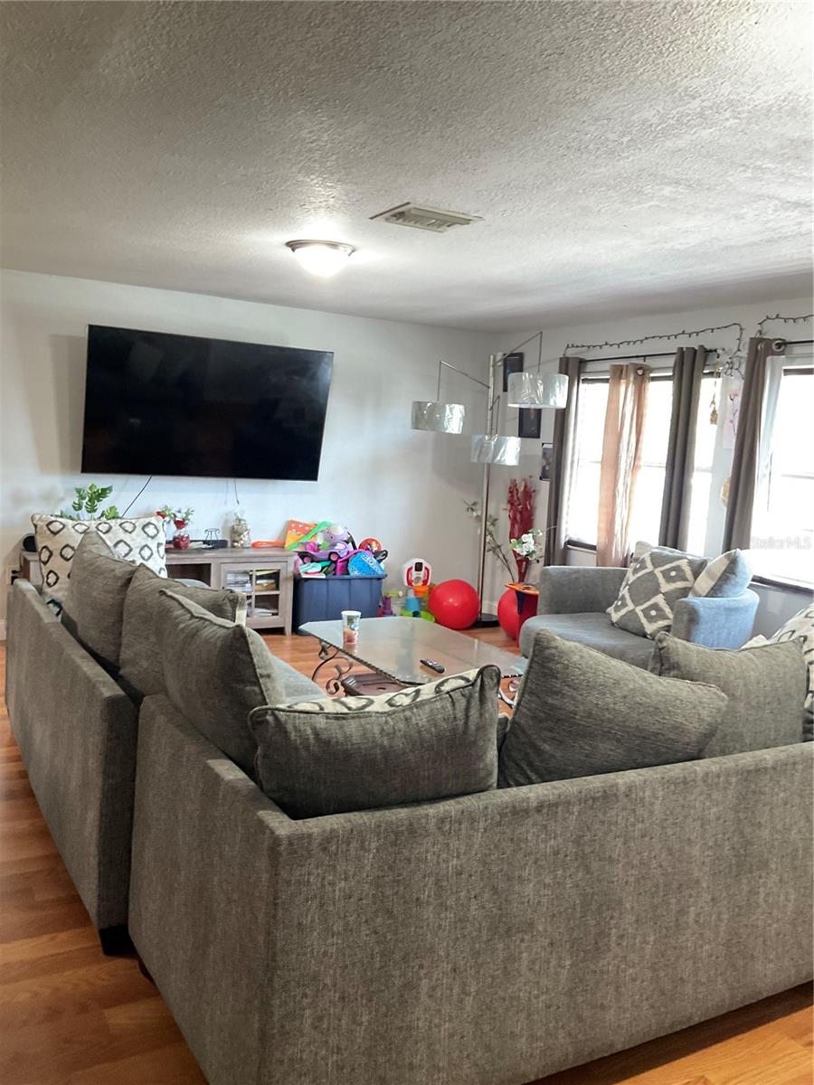 DOUGLAS ESTATES - Residential
