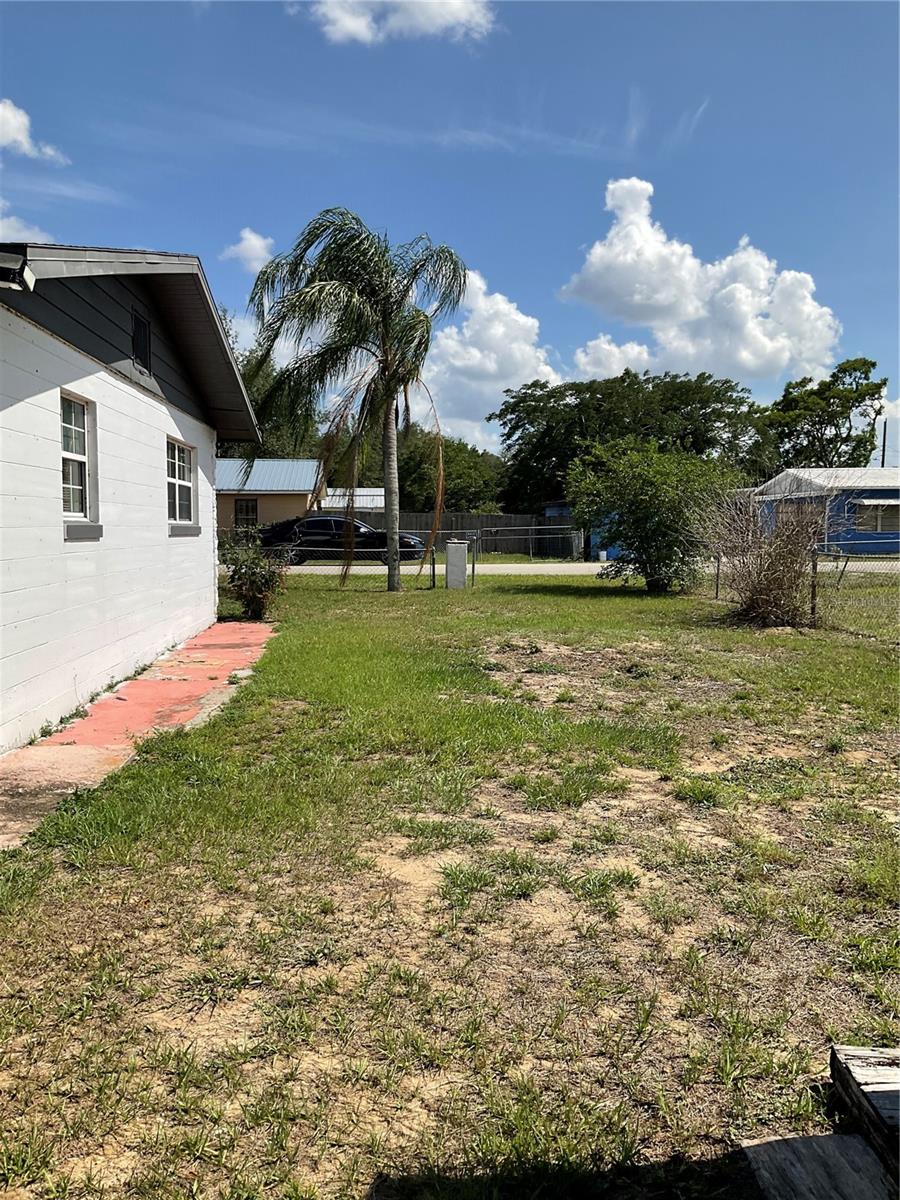 DOUGLAS ESTATES - Residential