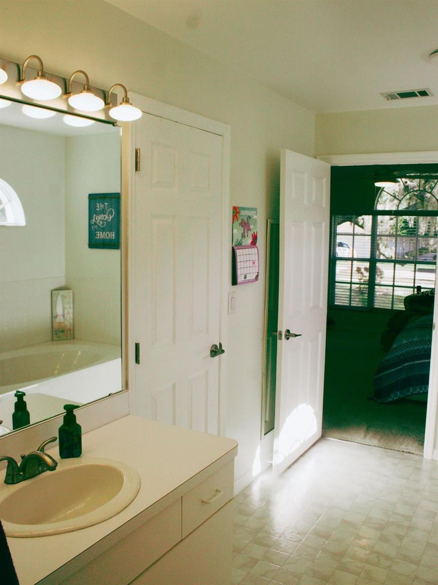 KAYWOOD REP - Residential