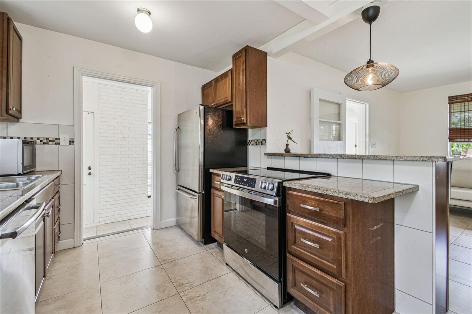 PALM SUB REV MAP - Residential Lease